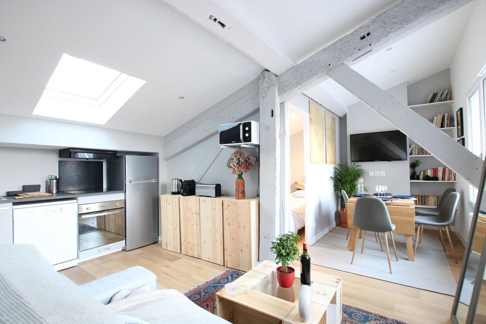 Guestready - Sunny Attic Apt Near Grand Theatre Bordeaux Zewnętrze zdjęcie
